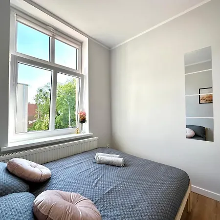 Mmrent Lighthouse * Danzig