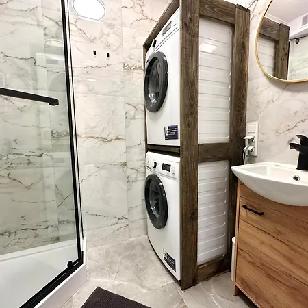 Mmrent Lighthouse * Danzig