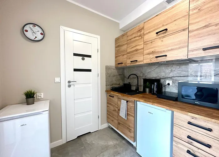 Mmrent Lighthouse Gdansk