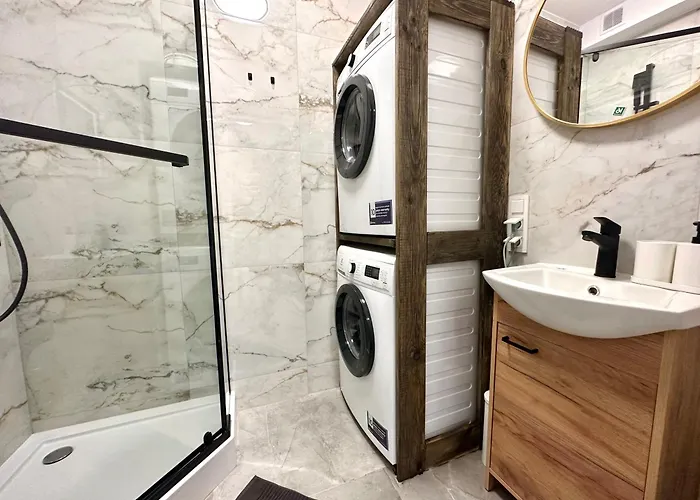 Mmrent Lighthouse * Gdańsk