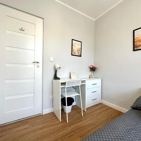 Mmrent Lighthouse 民宿 *